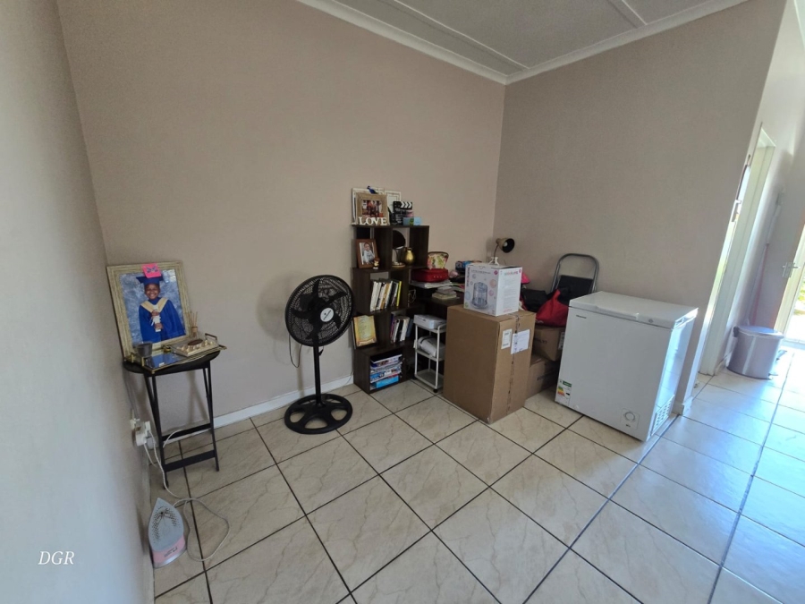 2 Bedroom Property for Sale in Diamant Park Northern Cape